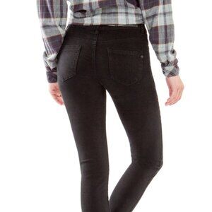 NWT Union Bay Karma Skinny Pant